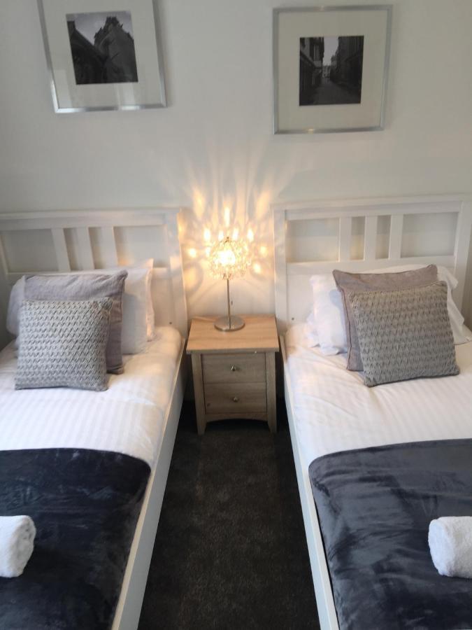 Vakantiehuis Arma Short 122 - Spacious 3 Bed House Sleeps 5 - Free Parkng For 2 Vehicles - Large Garden *